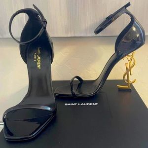 Yves Saint Laurent - OPYUM SANDALS IN PATENT LEATHER